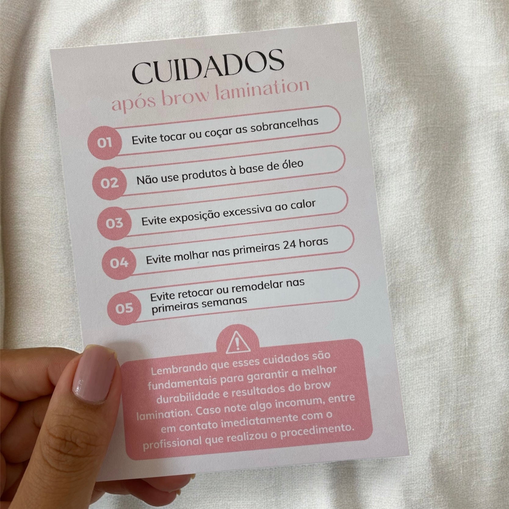 Folheto Cuidados Após Brow Lamination